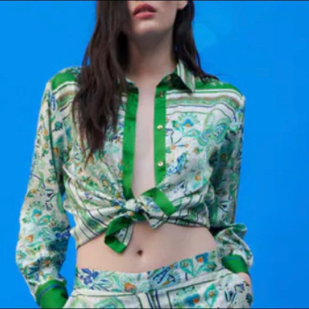Zara Green Flowy Printed Shirt, Size: M
